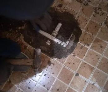 桐乡卫生间漏水维修公司为您分享下卫生间渗水如何处理及注意事项